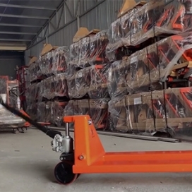 Xe nâng tay tại Ninh Bình