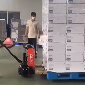 Xe nâng điện mini tại Ninh Bình