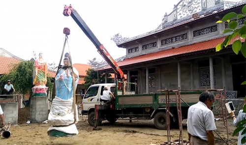 Cho thuê xe cẩu tự hành tại Ninh Bình