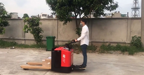 Cho thuê xe nâng tay điện tại Ninh Bình