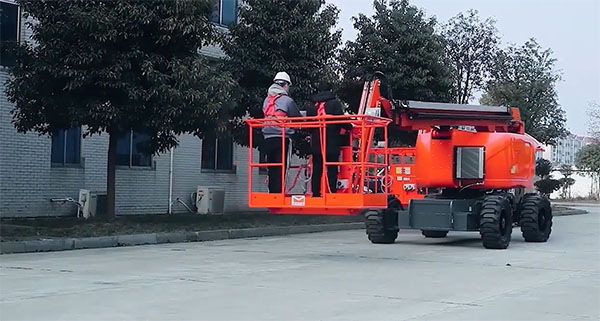 Thuê xe cẩu nâng người tại Ninh Bình