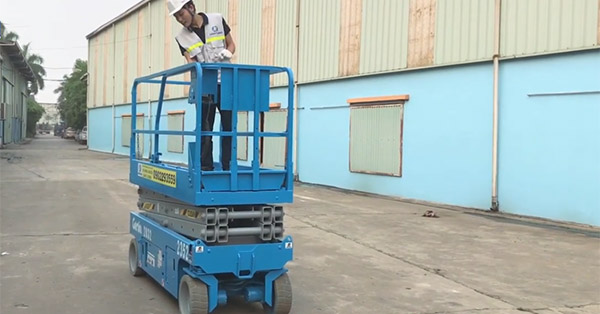 Xe nâng người chất lượng cao